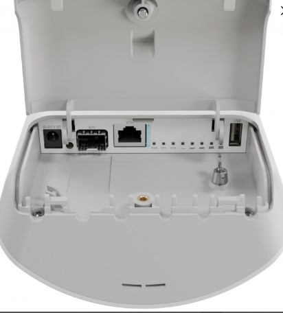 Точка доступа MikroTik mANTBox ax 15s
